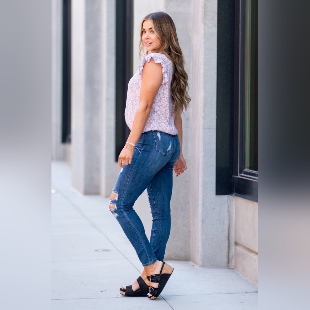 🔥NWT Judy Blue Madelyn High Rise Button Fly Skinny, Size 22W - Picture 2 of 12